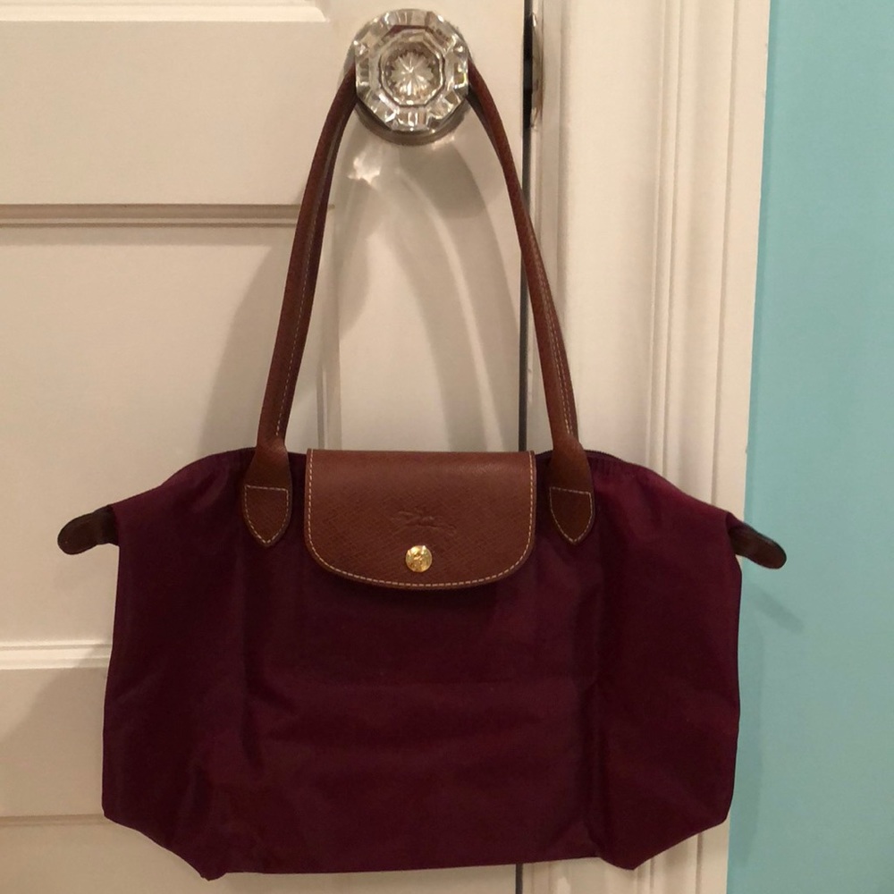 Long champ maroon classic medium sized tote bag
